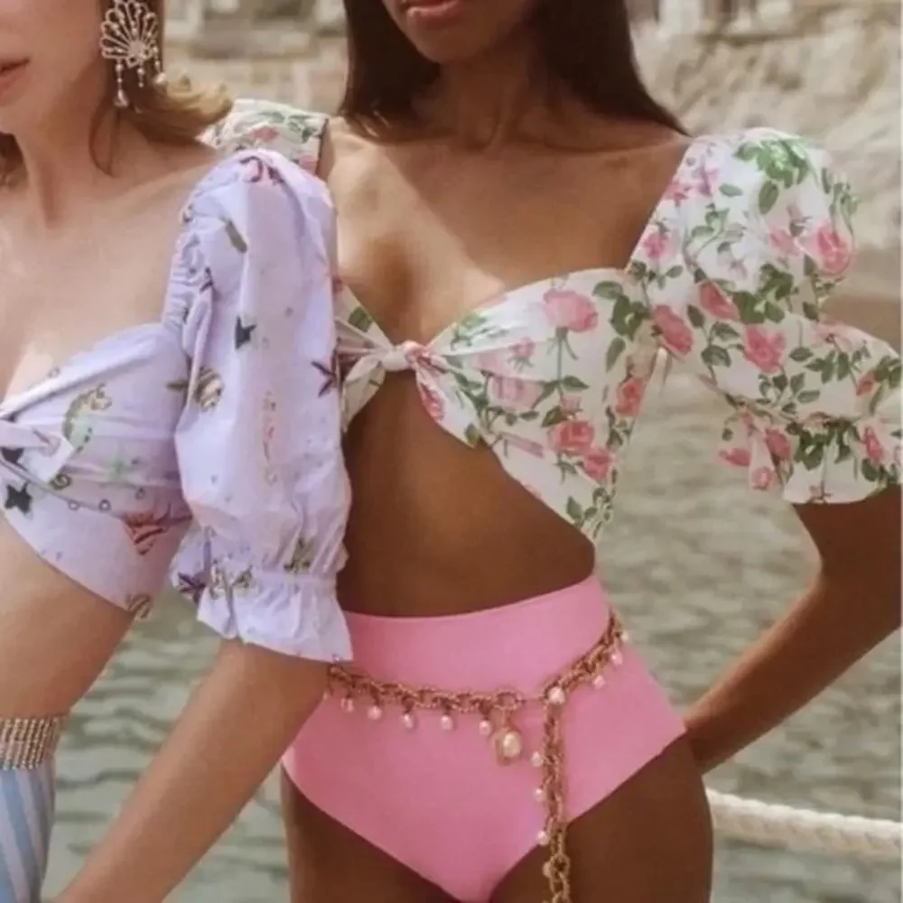 Hill House The Isabella Top in Pink Roses Puff Sleeve Poplin Floral Bow Crop Top